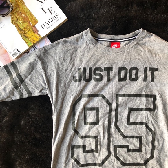 Nike Tops - Grey Nike Top